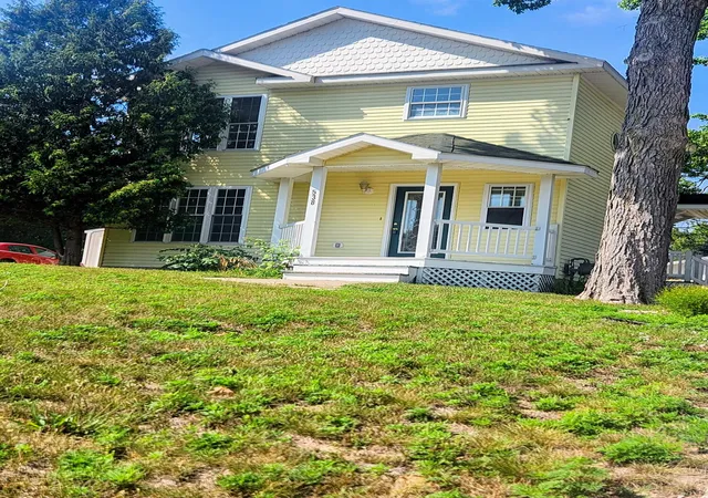 1st image of 538 W Upton Ave, Reed City, MI 49677 | MLS# 72026041428