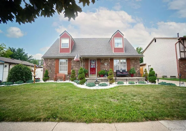 Photo 1 of Single family home for sale at 25058 Montebello Dr, Woodhaven, MI 48183 | MLS# 20261062485 | Listing updated on 2026-09-06