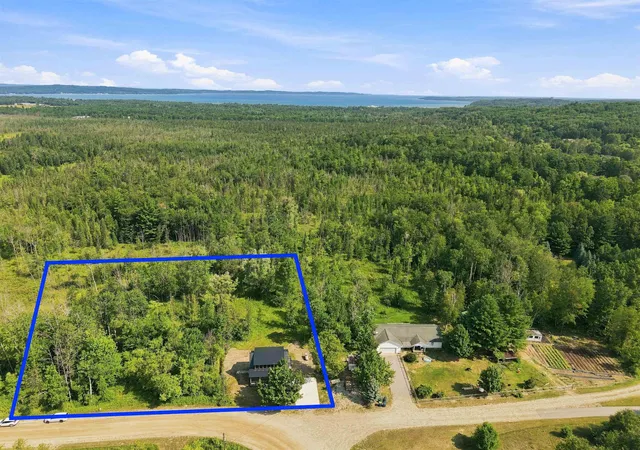 54th image of 1713 Vanderlip Rd, Traverse City, MI 49686 | MLS# 78080072100