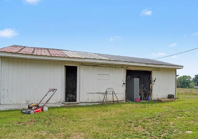 19th image of 7519 Guy Rd, Nashville, MI 49073 | MLS# 66026041443