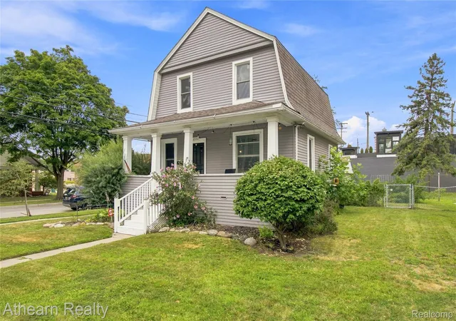 Photo 1 of Single family home for sale at 22350 Park St, Dearborn, MI 48124 | MLS# 20261062510 | Listing updated on 2026-09-09