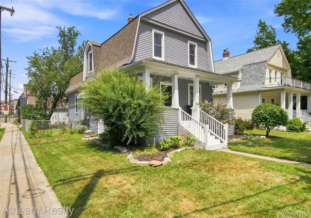 Photo 3 of Single family home for sale at 22350 Park St, Dearborn, MI 48124 | MLS# 20261062510 | Listing updated on 2026-09-09
