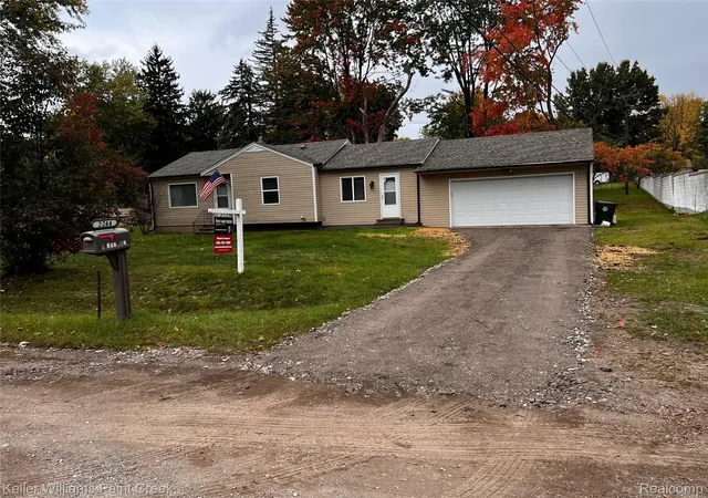 Single family home for sale at 2244 Hammerslea Rd, Lake Orion, MI 48359 | MLS# 20261062511