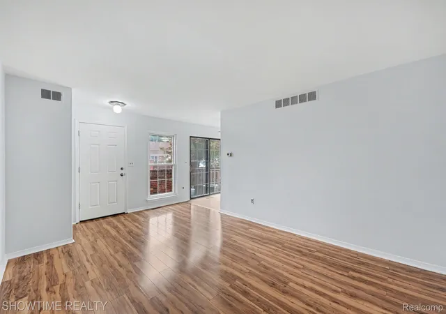 Photo 3 of Condo for sale at 39415 Old Dominion Dr, Clinton Township, MI 48038 | MLS# 20261062528 | Listing updated on 2026-09-12
