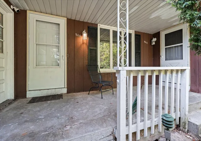 Photo 3 of Multi family home for sale at 944 Lancashire Ct Se #946, Grand Rapids, MI 49508 | MLS# 65026041479 | Listing updated on 2026-09-18