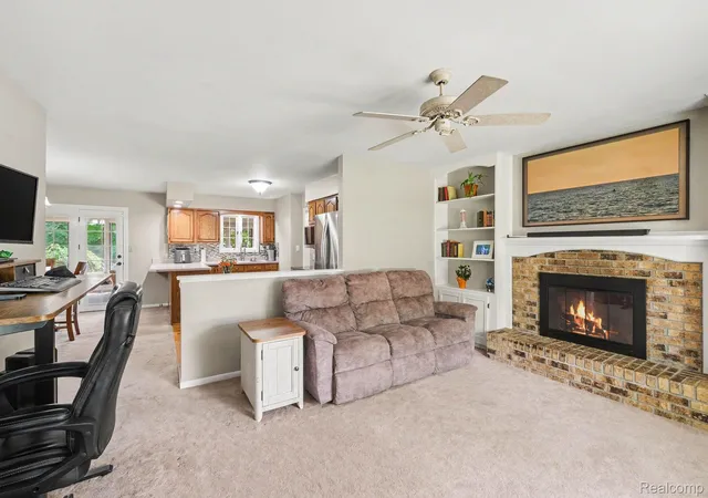 Photo 3 of Single family home for sale at 10361 Coldwater Rd, Flushing, MI 48433 | MLS# 20261062564 | Listing updated on 2026-09-11