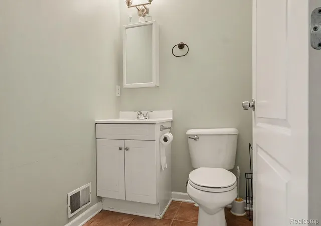 Photo 15 of Single family home for sale at 1750 E Woodruff Ave, Hazel Park, MI 48030 | MLS# 20261062567 | Listing updated on 2026-08-30