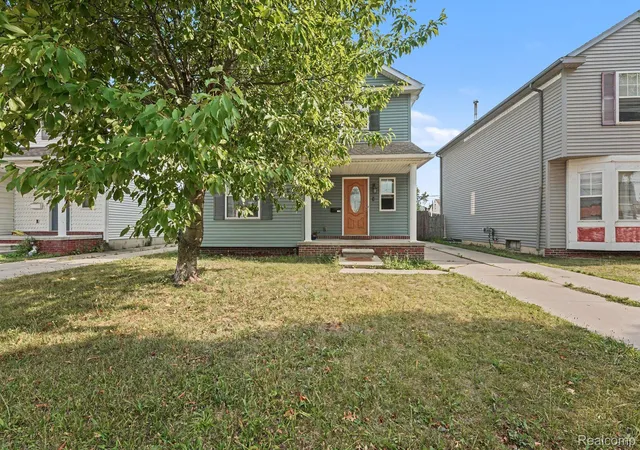 Photo 2 of Single family home for sale at 1750 E Woodruff Ave, Hazel Park, MI 48030 | MLS# 20261062567 | Listing updated on 2026-08-30