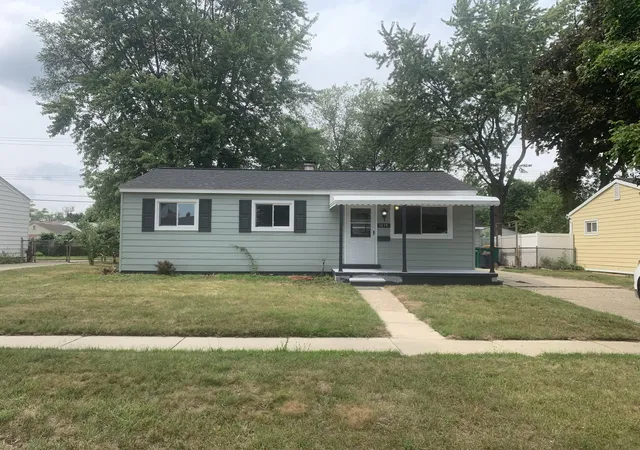 Single family home for sale at 1215 Wendell Ave, Ypsilanti, MI 48198 | MLS# 81026041491