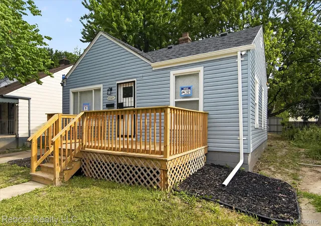 Photo 3 of Single family home for sale at 20025 Mccormick St, Detroit, MI 48224 | MLS# 20261062576 | Listing updated on 2026-09-28