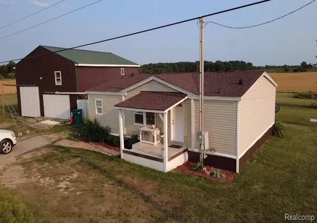 Photo 1 of Single family home for sale at 1010 Mcconnell Hwy, Charlotte, MI 48813 | MLS# 20261062593 | Listing updated on 2026-09-30