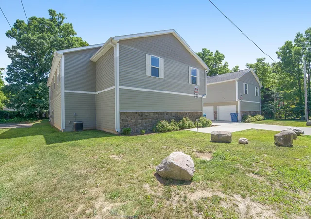 Photo 1 of Multi family home for sale at 1201 Kimbark Ave, Kalamazoo, MI 49006 | MLS# 65026041511 | Listing updated on 2026-08-21
