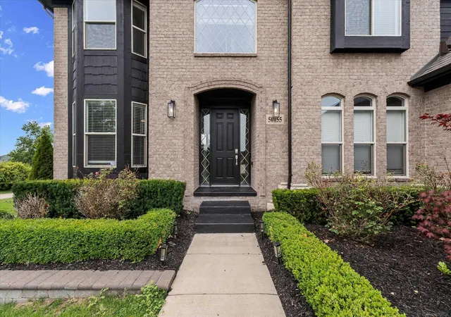3rd image of 50155 N Anita Way, Macomb, MI 48044 | MLS# 58050217874