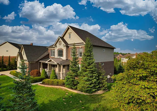 Photo 3 of Single family home for sale at 17486 Crestbrook Dr, Northville, MI 48168 | MLS# 81026041514 | Listing updated on 2026-08-20