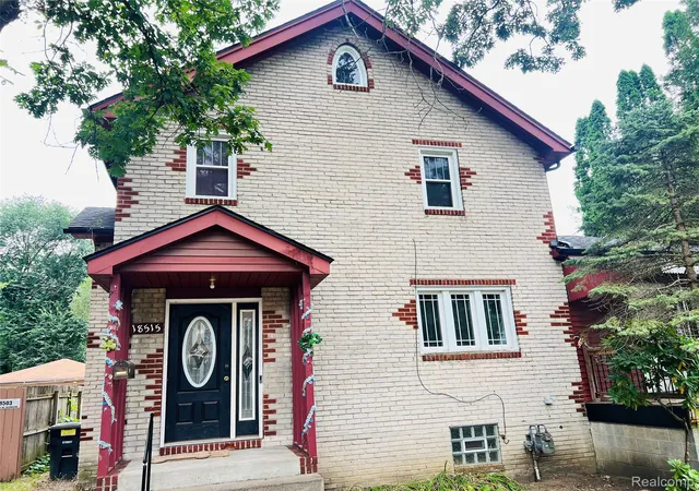 Photo 1 of Single family home for sale at 18515 Salem St, Detroit, MI 48219 | MLS# 20261062640 | Listing updated on 2026-09-04