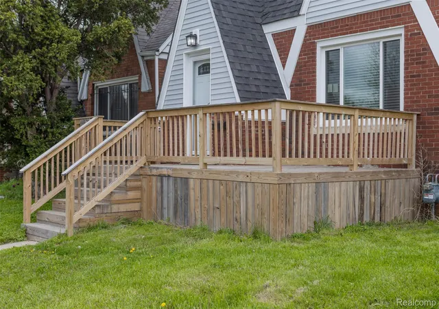 2nd image of 14870 Pinehurst St, Detroit, MI 48238 | MLS# 20261062644