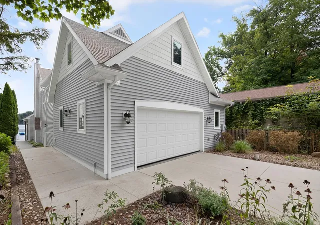 Photo 4 of Single family home for sale at 14866 Birch Lake Shore Dr, Vandalia, MI 49095 | MLS# 69026041539 | Listing updated on 2026-09-13