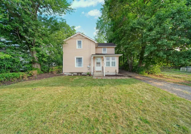 1st image of 720 Jasper St, Jackson, MI 49203 | MLS# 55026041548