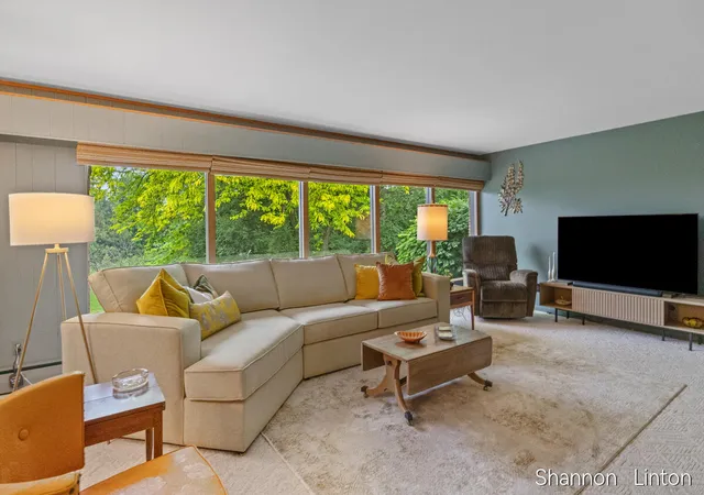 5th image of 346 Orchard View Dr, Shelby, MI 49455 | MLS# 71026041549