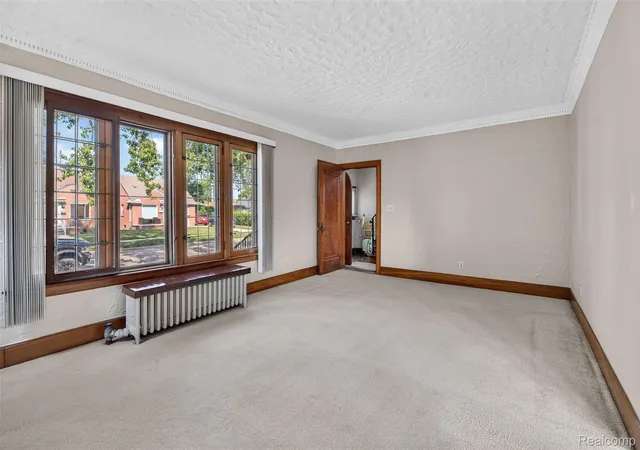 Photo 4 of Single family home for sale at 9235 Hubert Ave, Allen Park, MI 48101 | MLS# 20261062696 | Listing updated on 2026-10-03