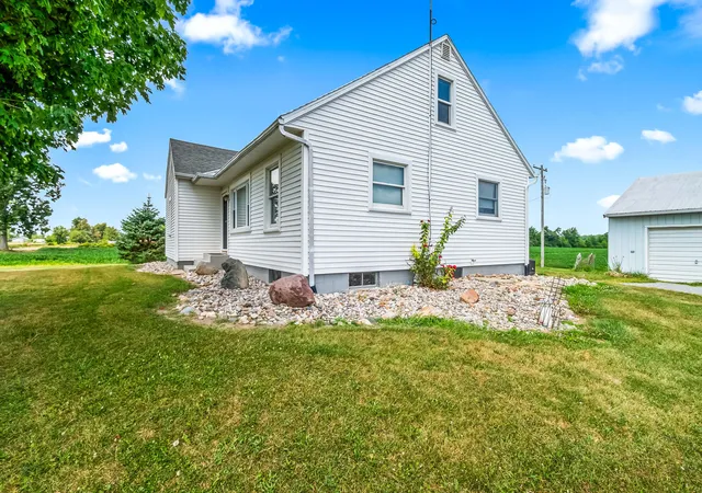 Photo 2 of Single family home for sale at 3600 E Territorial Rd, Camden, MI 49232 | MLS# 53026041583 | Listing updated on 2026-08-13