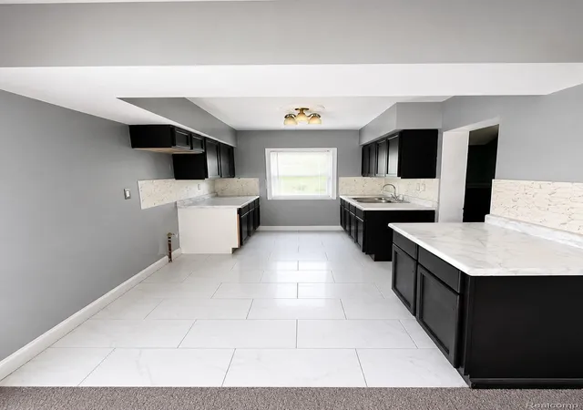 Photo 2 of Single family home for sale at 11725 Yellowstone St, Detroit, MI 48204 | MLS# 20261062756 | Listing updated on 2026-08-27