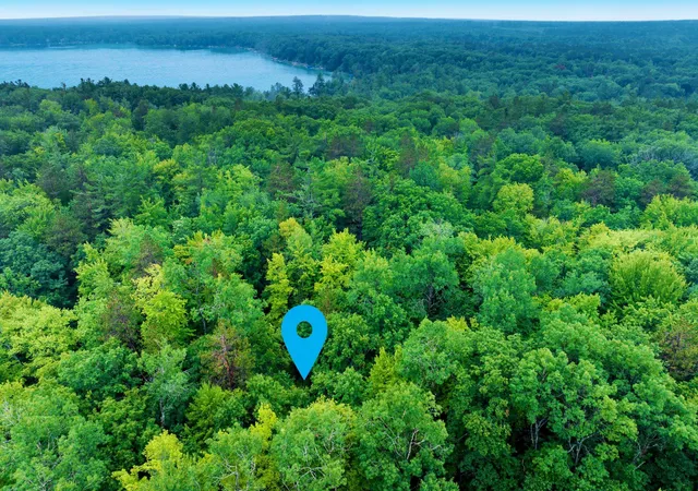 Photo 3 of Single family home for sale at 1825 Anita Rd, Kalkaska, MI 49646 | MLS# 78080072134 | Listing updated on 2026-09-10