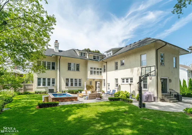 Photo 3 of Single family home for sale at 304 University Pl, Grosse Pointe, MI 48230 | MLS# 58050217911 | Listing updated on 2026-08-10