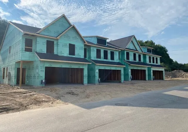 2nd image of 4890 Hidden River Ave Sw #61, Grandville, MI 49418 | MLS# 65026041601