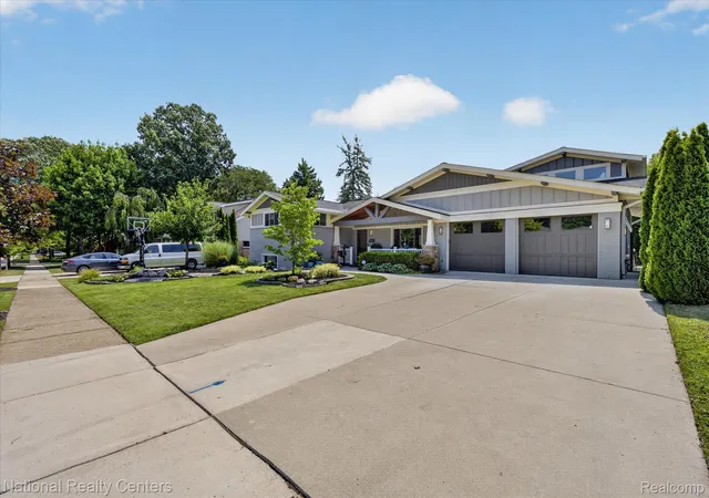 Photo 3 of Single family home for sale at 1419 Carol Ave, Plymouth, MI 48170 | MLS# 20261062779 | Listing updated on 2026-09-14