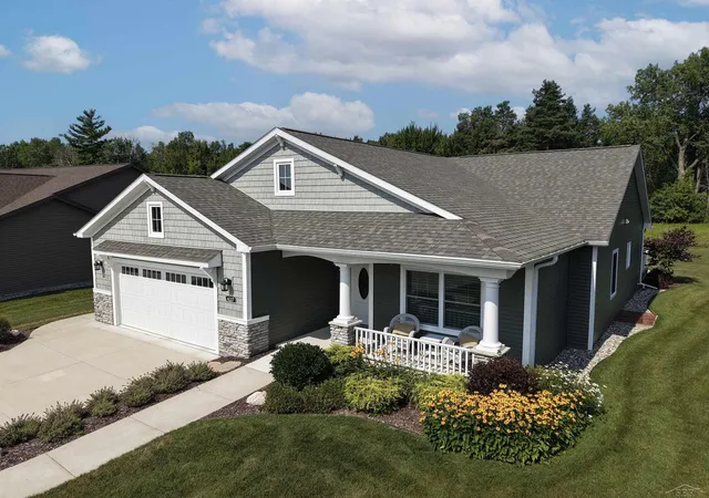 Photo 3 of Condo for sale at 6207 Diamond View W Dr, Midland, MI 48642 | MLS# 61050217922 | Listing updated on 2026-08-10