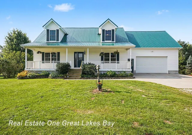 1st image of 921 W Huron Rd, Omer, MI 48749 | MLS# 61050217928