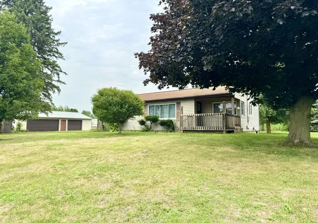 1st image of 6352 Gavin Lake Ave Ne, Rockford, MI 49341 | MLS# 65026041607