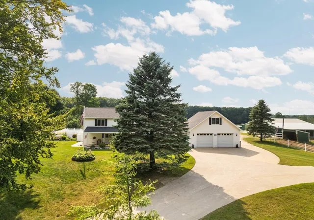 86th image of 8382 Sw Hudson Rd, Fife Lake, MI 49633 | MLS# 78080072137