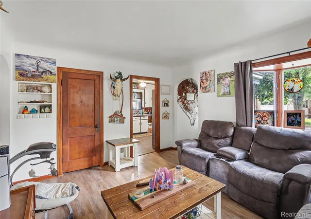 Photo 4 of Single family home for sale at 3222 Osler Ct, Saginaw, MI 48602 | MLS# 20261062817 | Listing updated on 2026-09-17