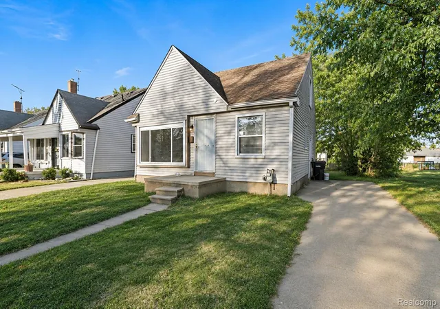 Photo 1 of Single family home for sale at 8615 Strathmoor St, Detroit, MI 48228 | MLS# 20261062822 | Listing updated on 2026-09-17