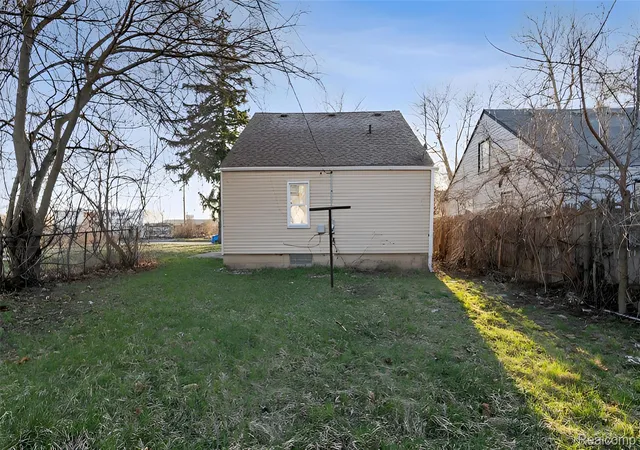 Photo 3 of Single family home for sale at 8615 Strathmoor St, Detroit, MI 48228 | MLS# 20261062822 | Listing updated on 2026-09-17