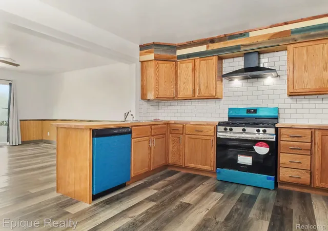 image of 2789 Wellesley Dr, Saginaw, MI 48603 | MLS# 20261062823