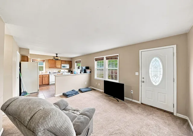 Photo 4 of Single family home for sale at 18799 Koester St, Riverview, MI 48193 | MLS# 81026041623 | Listing updated on 2026-09-08