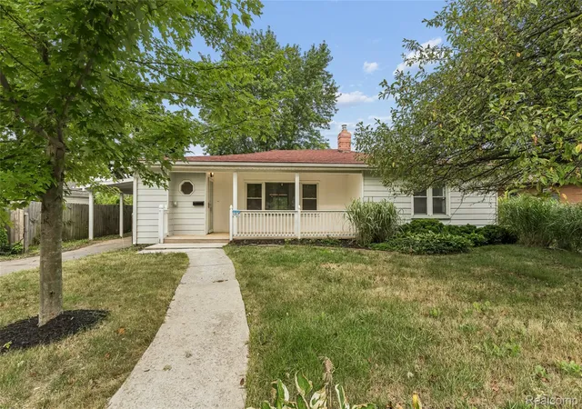 Photo 1 of Single family home for sale at 59 N Lynn Ave, Waterford, MI 48328 | MLS# 20261062854 | Listing updated on 2026-09-19