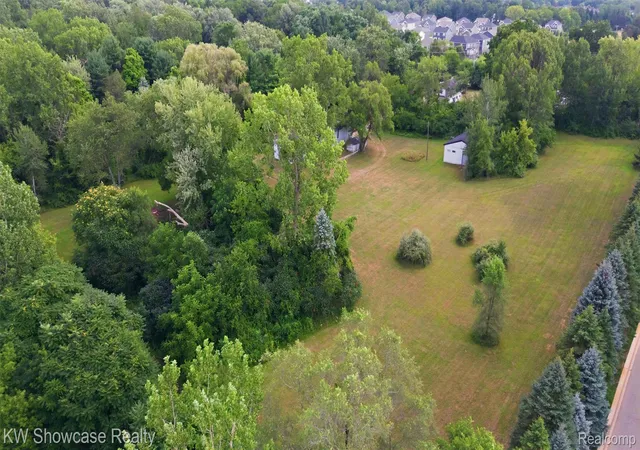 Photo 99 of Single family home for sale at 2220 Wixom Rd, Commerce Township, MI 48382 | MLS# 20261062860 | Listing updated on 2026-08-13