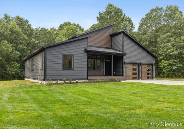 Photo 3 of Single family home for sale at 5846 113th Avenue, Pullman, MI 49450 | MLS# 71026041639 | Listing updated on 2026-09-10