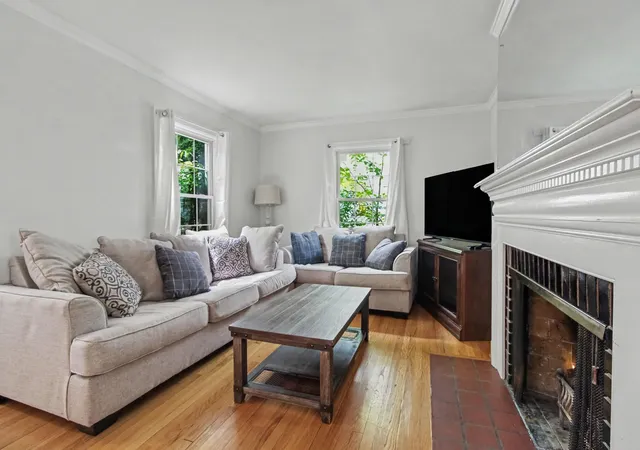 Photo 4 of Single family home for sale at 1111 Brooklyn Ave, Ann Arbor, MI 48104 | MLS# 81026041637 | Listing updated on 2026-08-23