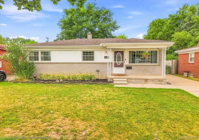 Photo 1 of Sale Pending at 1750 Regene St, Westland, MI 48186 | MLS# 20261062876 | Listing updated on 2026-09-17