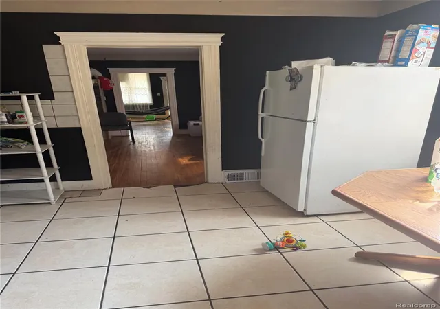 4th image of 4951 Cecil St, Detroit, MI 48210 | MLS# 20261062879