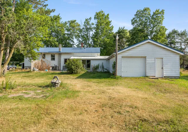 Photo 1 of Single family home for sale at 18757 N County Line Rd, Morley, MI 49336 | MLS# 72026041648 | Listing updated on 2026-08-27