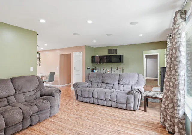 Photo 4 of Single family home for sale at 15861 Coral Ave, Clinton Township, MI 48035 | MLS# 58050217956 | Listing updated on 2026-09-17