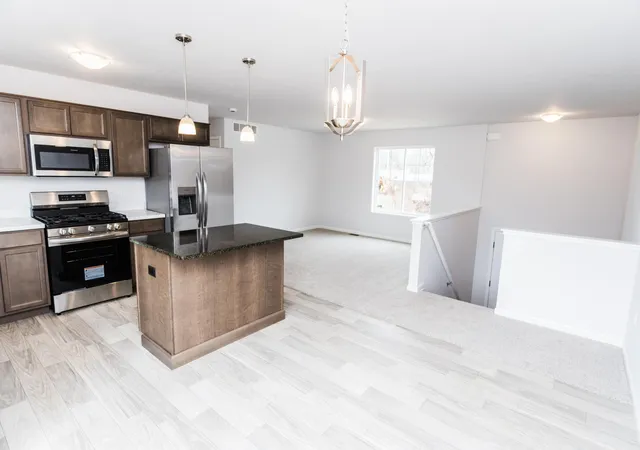 4th image of 165 Gooding St, Belding, MI 48809 | MLS# 65026041655