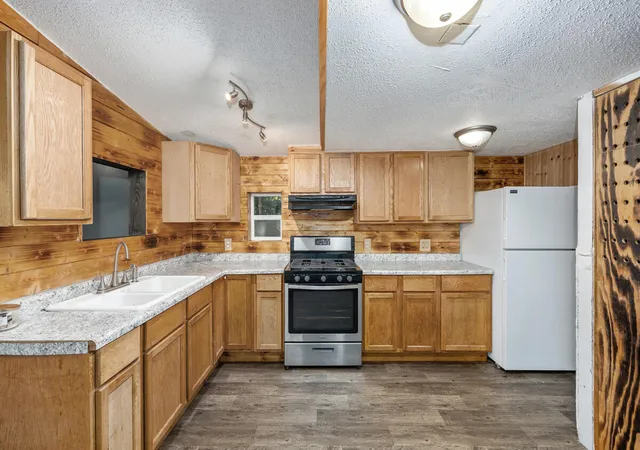 4th image of 11825 Federal Rd, Morley, MI 49336 | MLS# 72026041653