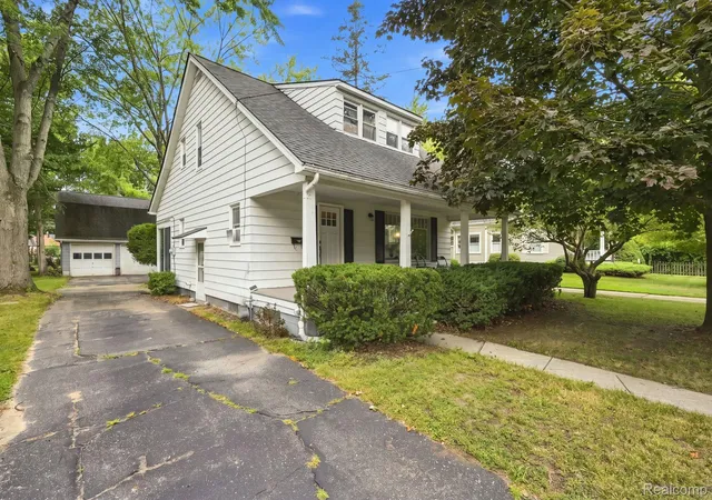 Photo 2 of Single family home for sale at 69655 Parker St, Richmond, MI 48062 | MLS# 20261062913 | Listing updated on 2026-08-14